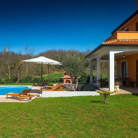 Tatil Evi Montreo