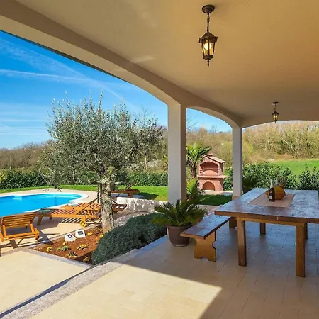 Montreo Holiday home *