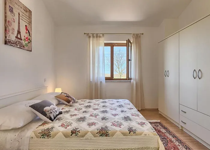 Montreo Holiday home